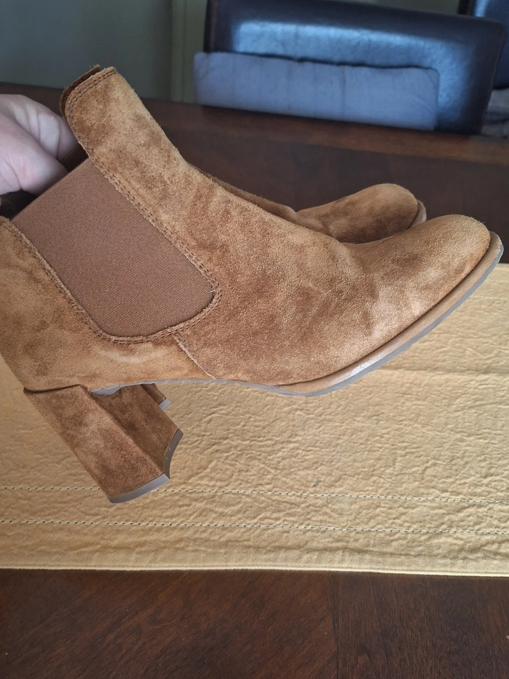 Designer Pedro Garcia Tan Suede Block Heel Chelsea Booties 10